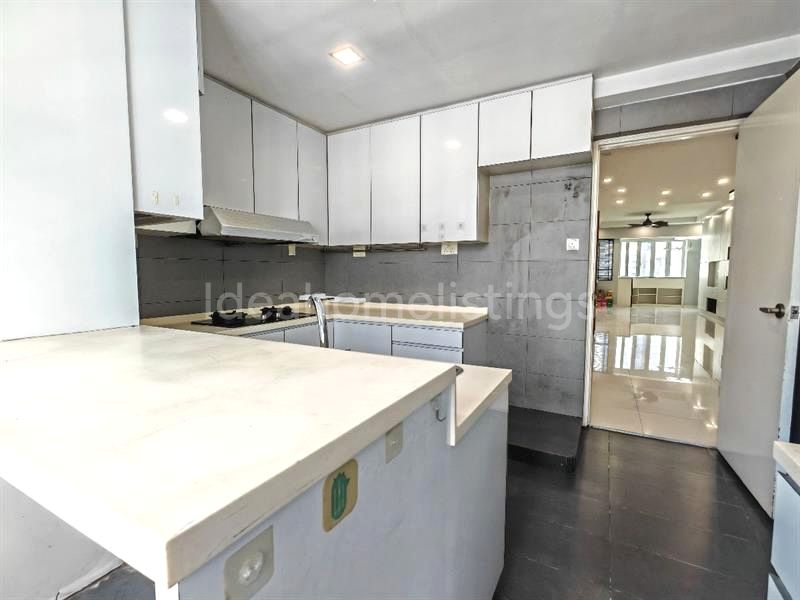 3 Bed (Condo) for Sale in  Ritz Mansion - Image 9